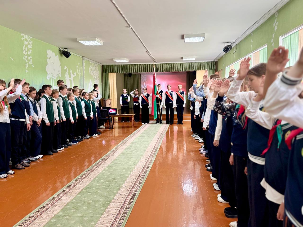 Пионерский сбор, посвященный Дню народного единства
